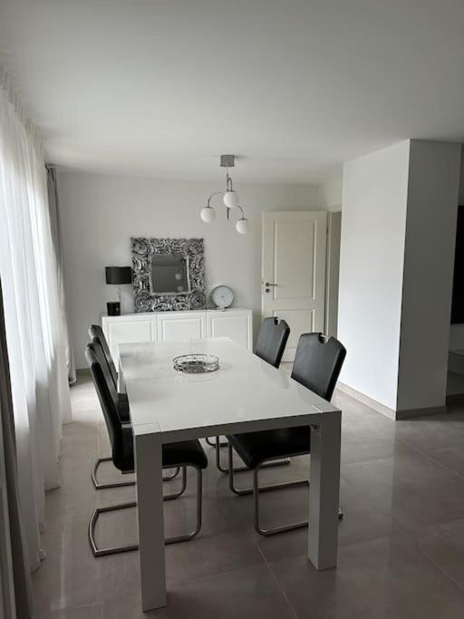Luxury Apartment Marz Schwanau Exteriör bild